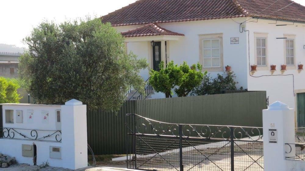 Vila Vivenda Maria De Lourdes Maiorga Exteriér fotografie